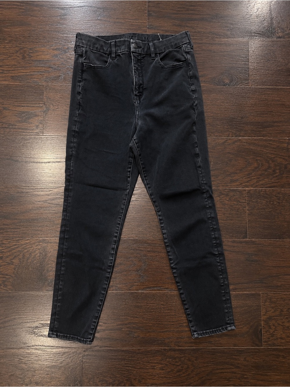 American Eagle Outfitters High-Rise Black Women's Jeans